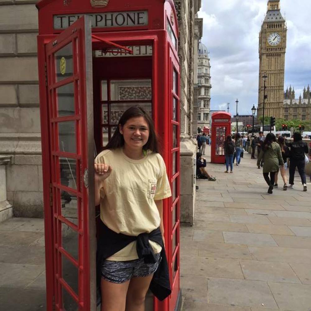 Meet your Posher, Rebecca